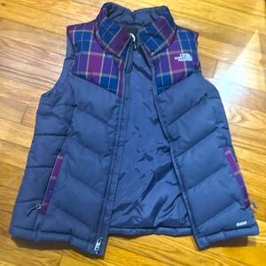 The North Face 550 Vest Down Fill Purple Outdoors Women's small